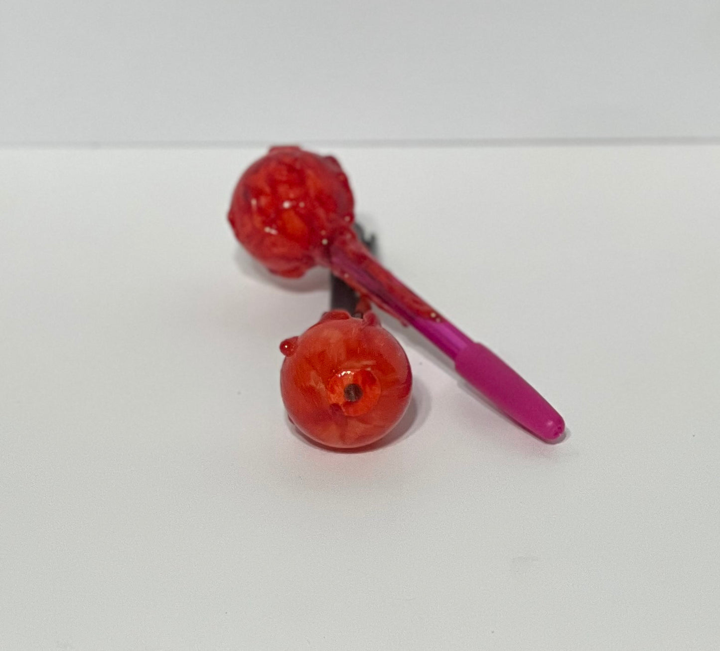 Eyeball Pen